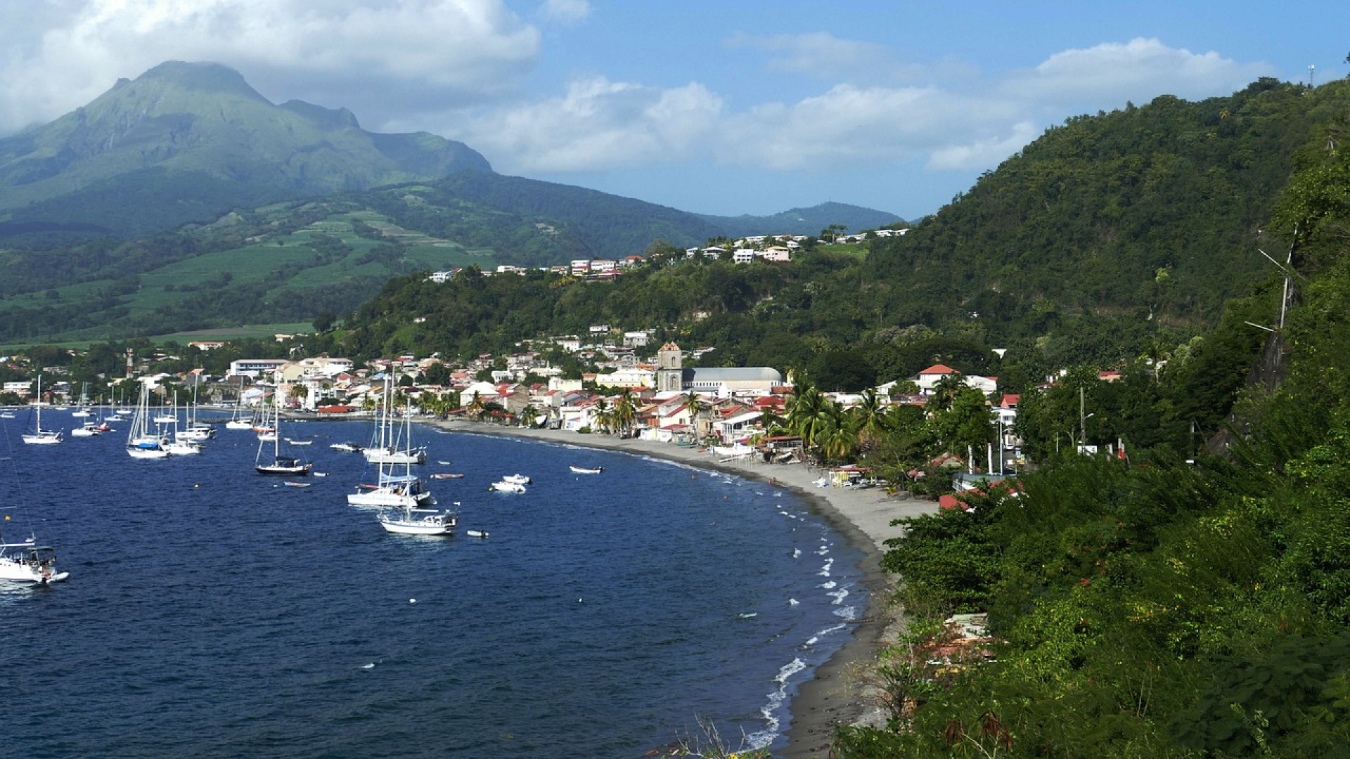 Comment effectuer votre itinéraire de visite en voiture pour la Martinique ?