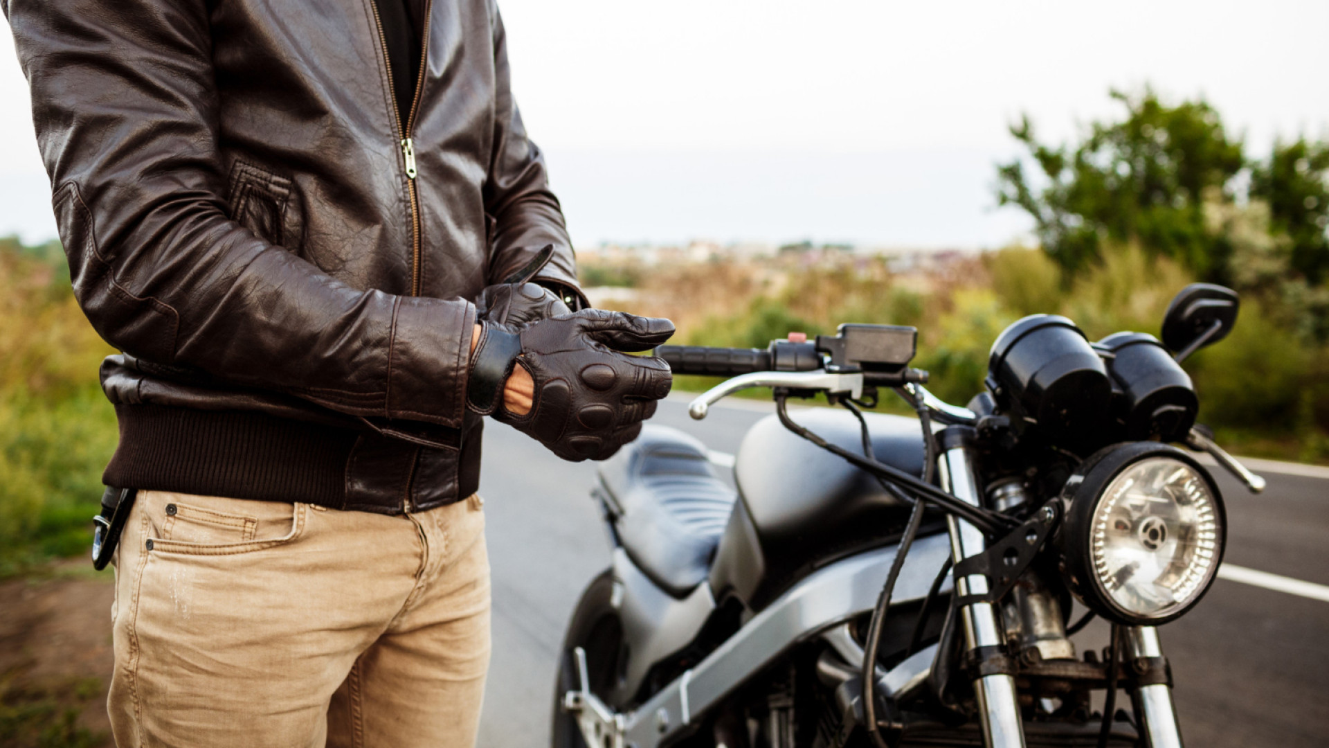 Assurance tous risques vs tiers : quelle option pour votre moto ?