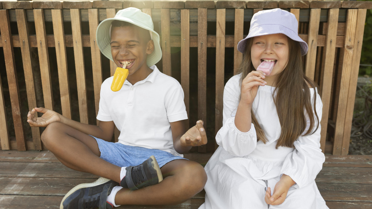 protéger les enfants en plein soleil